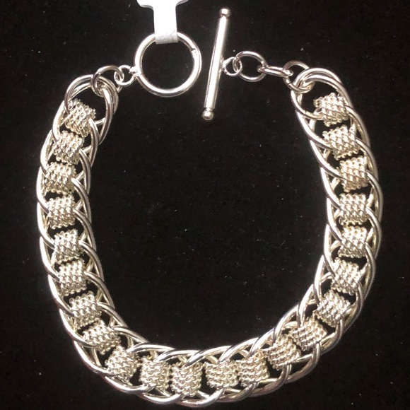 Jewelry - Bracelet
